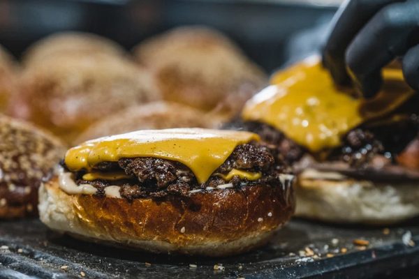 Smash burgers